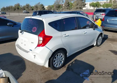 2015 Nissan Versa Note Sv z USA, uszkodzony, nr VIN 3N1CE2CP3FL399343